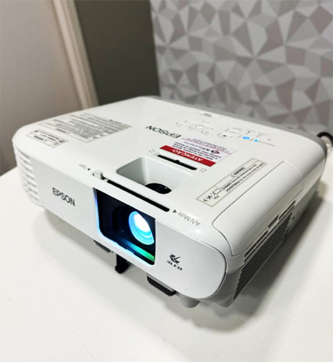 Assistência Técnica de Projetor Novo Gama GO