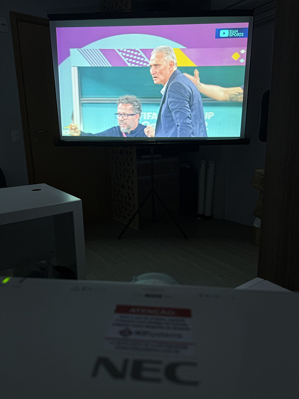 Projetor Epson de alto brilho disponível para locação em Pirituba SP