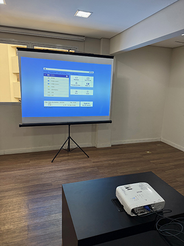 Locação Projetor no Itaim Bibi SP